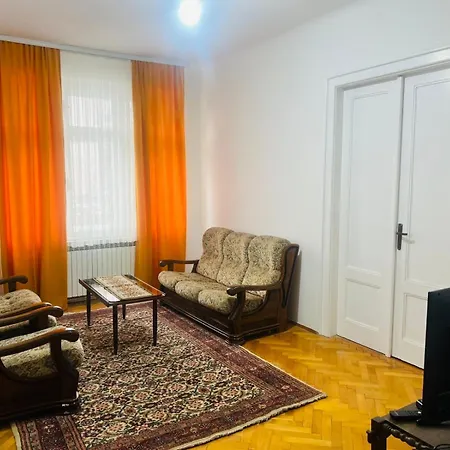 Apartman Dinas *